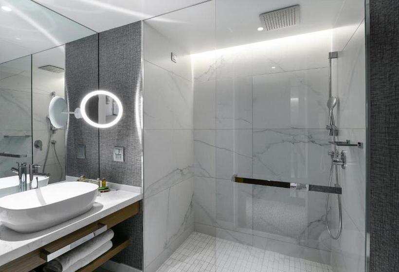 غرفة بريميوم مطلّة علي البحر, Makedonia Palace