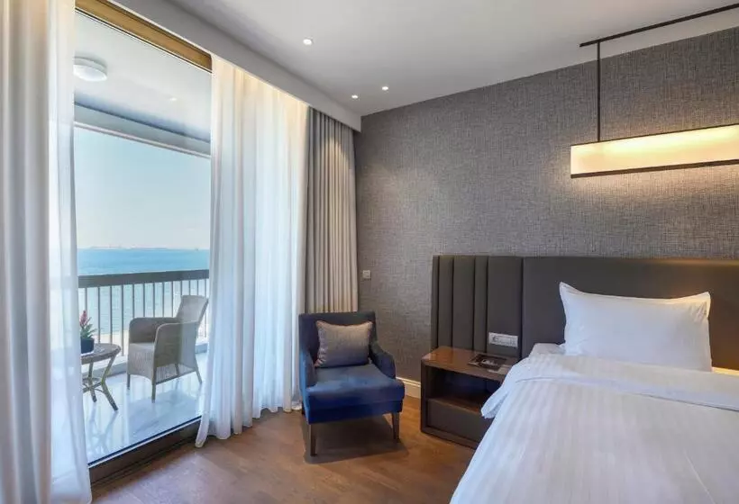 Deluxe Suite Sea View, Makedonia Palace