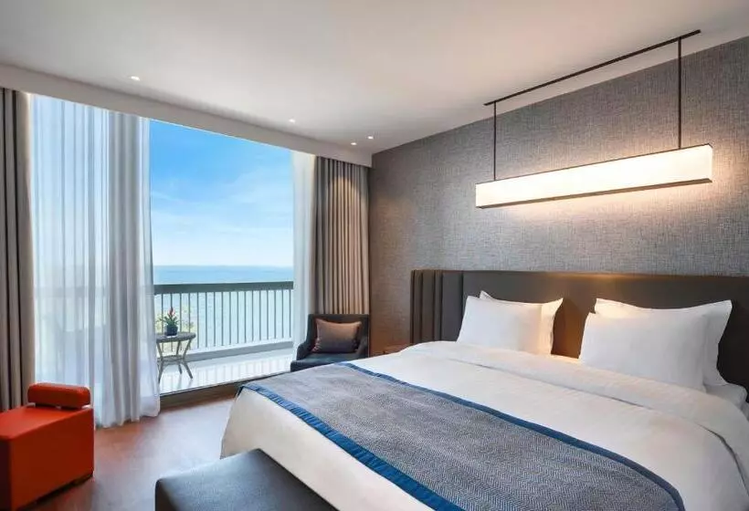 Deluxe Suite Sea View, Makedonia Palace