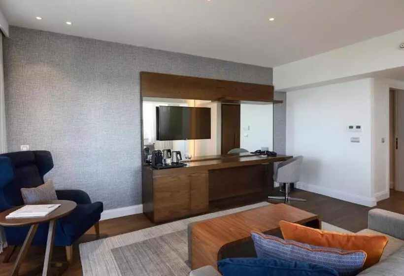 Deluxe Suite Sea View, Makedonia Palace