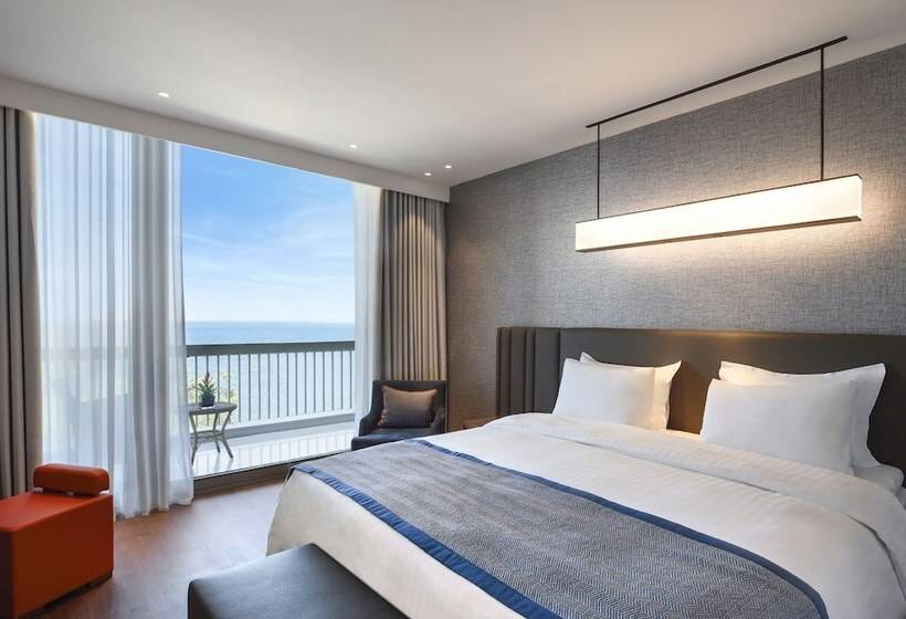 جناح ديلوكس مطل على البحر, Makedonia Palace