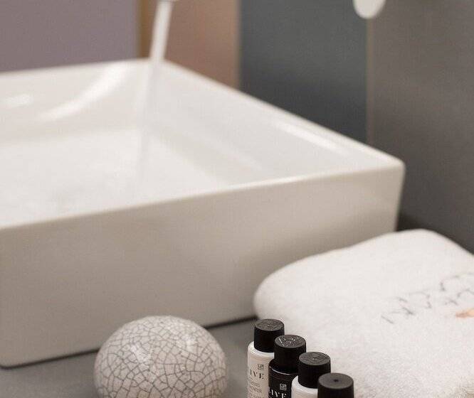 이그제큐티브 스위트, Mandraki Village Boutique