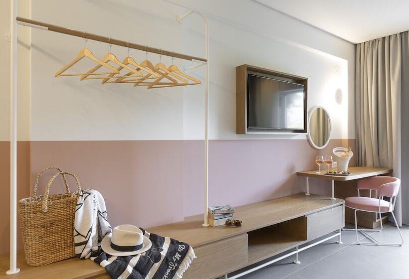 이그제큐티브 스위트, Mandraki Village Boutique