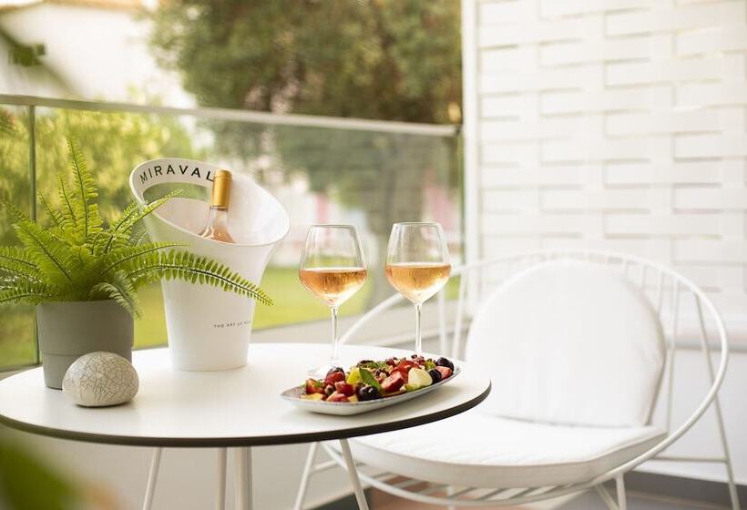 이그제큐티브 스위트, Mandraki Village Boutique