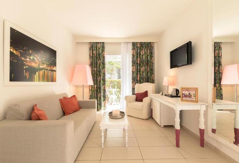 패밀리 스위트, Mandraki Village Boutique