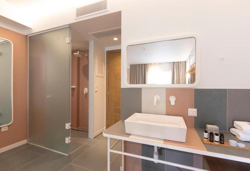 이그제큐티브 스위트, Mandraki Village Boutique