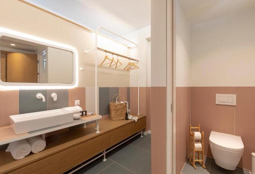 이그제큐티브 스위트, Mandraki Village Boutique