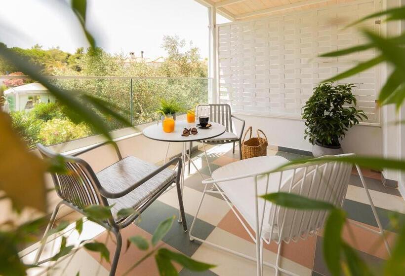 이그제큐티브 스위트, Mandraki Village Boutique