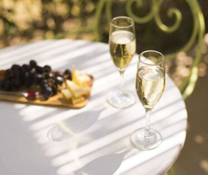 패밀리 스위트, Mandraki Village Boutique