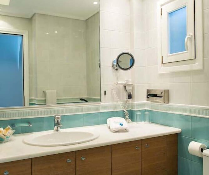 Номер Deluxe, Poseidon Hotel Suites