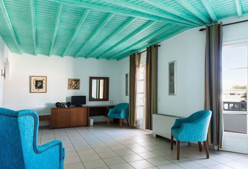 Люкс, Poseidon Hotel Suites