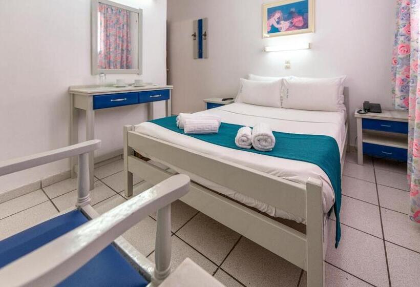 חדר אקונומי, Roy