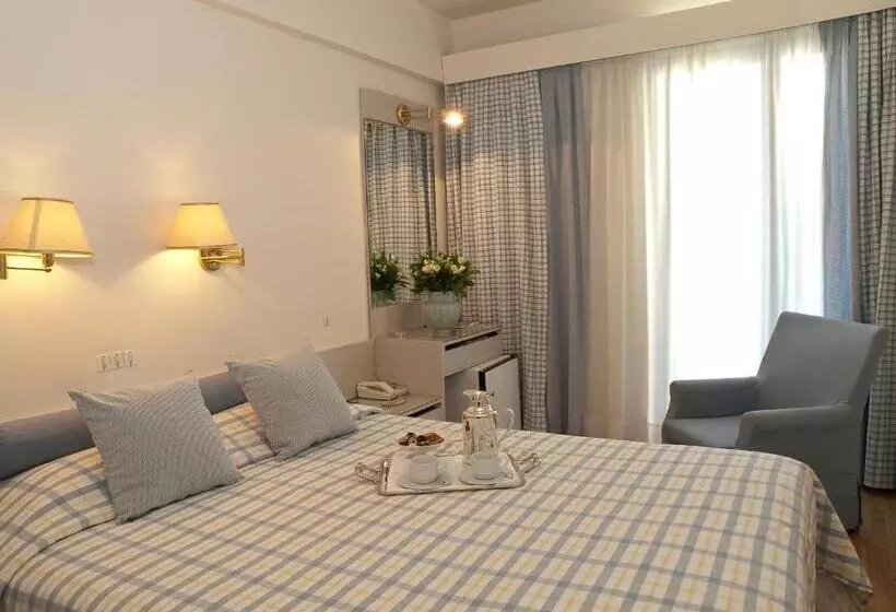 スーペリアシングルルーム, The Park Hotel Piraeus