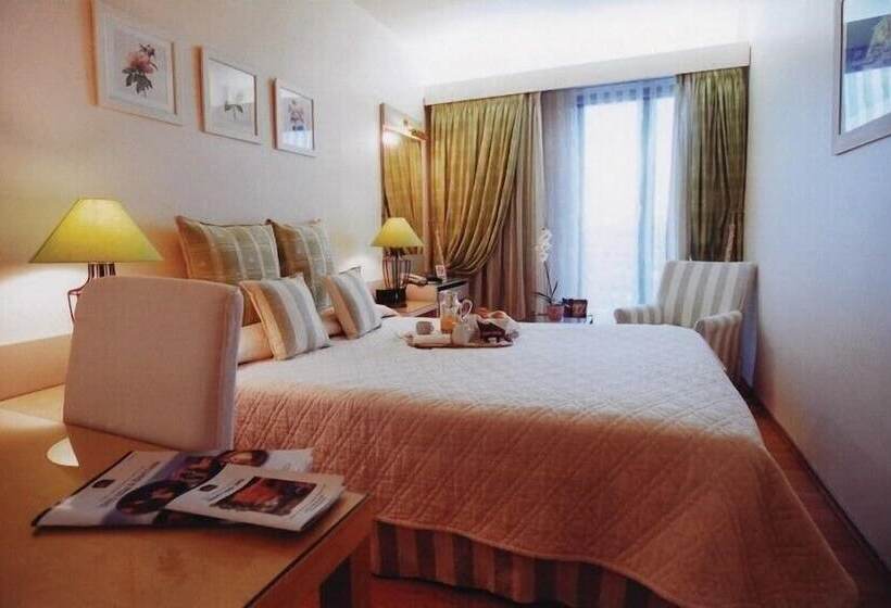 غرفة سوبيريور, The Park Hotel Piraeus