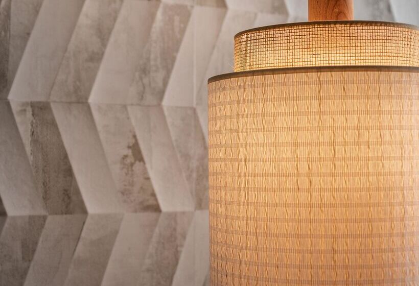 חדר סופריור נוף לבריכה, Theartemis Palace