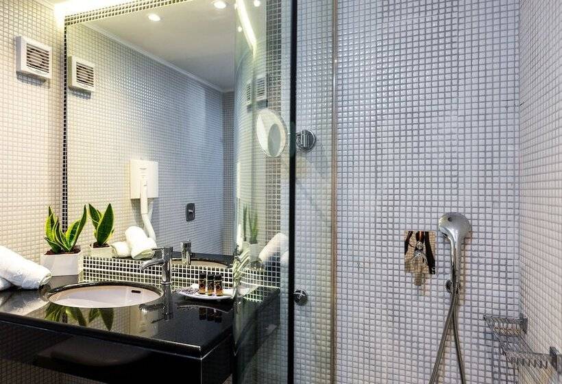 غرفة سوبيريور, Theartemis Palace