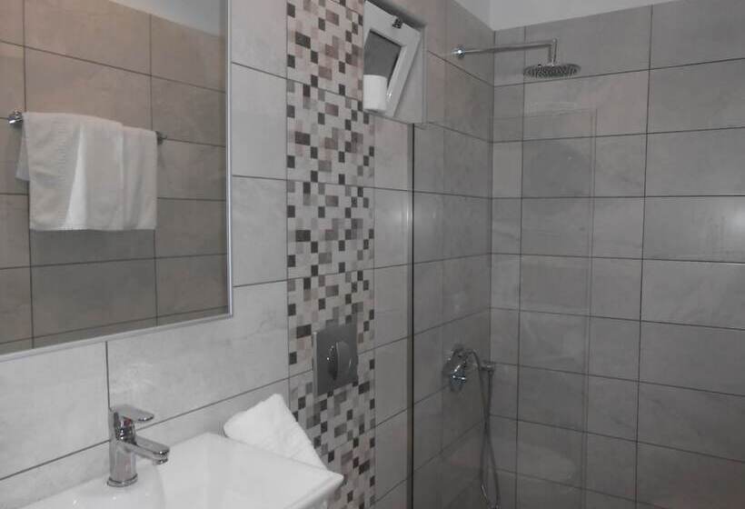 חדר סטנדרט, Voula