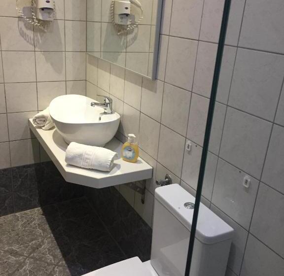 חדר סטנדרט יחיד, Voula