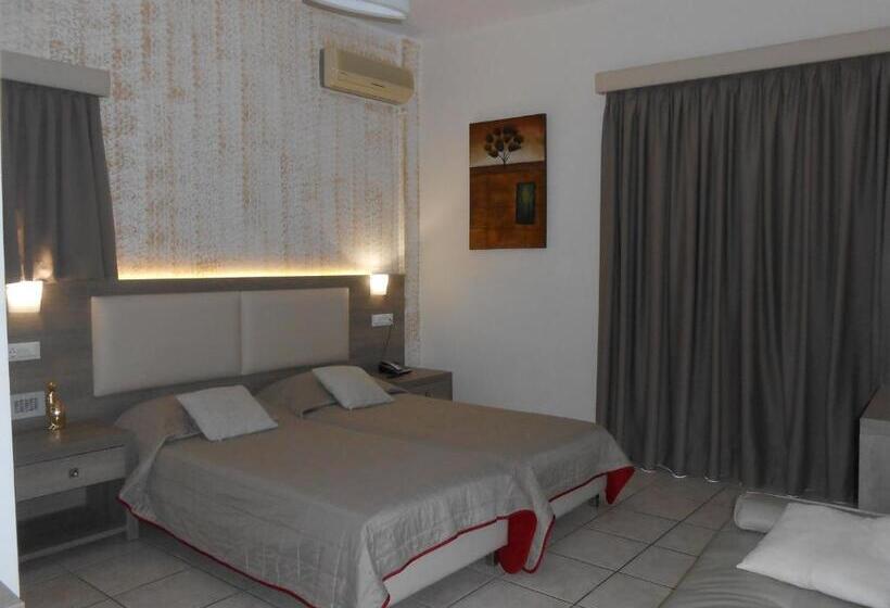 חדר סטנדרט, Voula