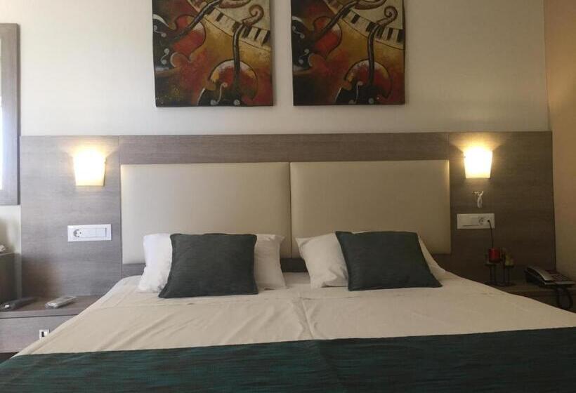 חדר סטנדרט, Voula