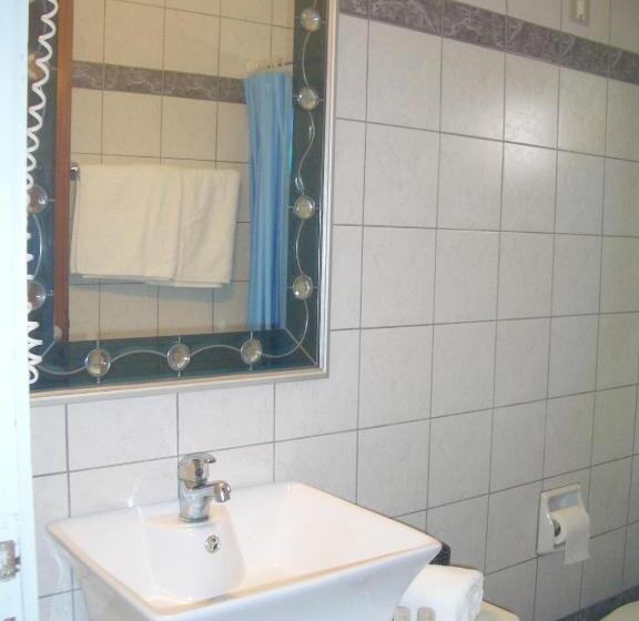 חדר סטנדרט, Voula