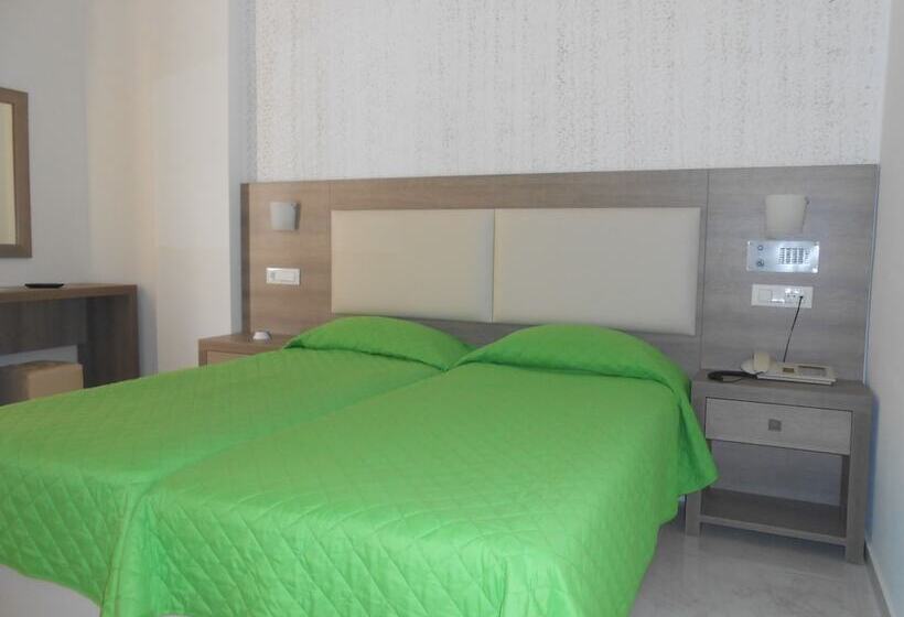 חדר סטנדרט, Voula