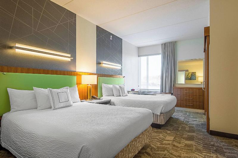 スタンダードシングルルーム, Yiannaki