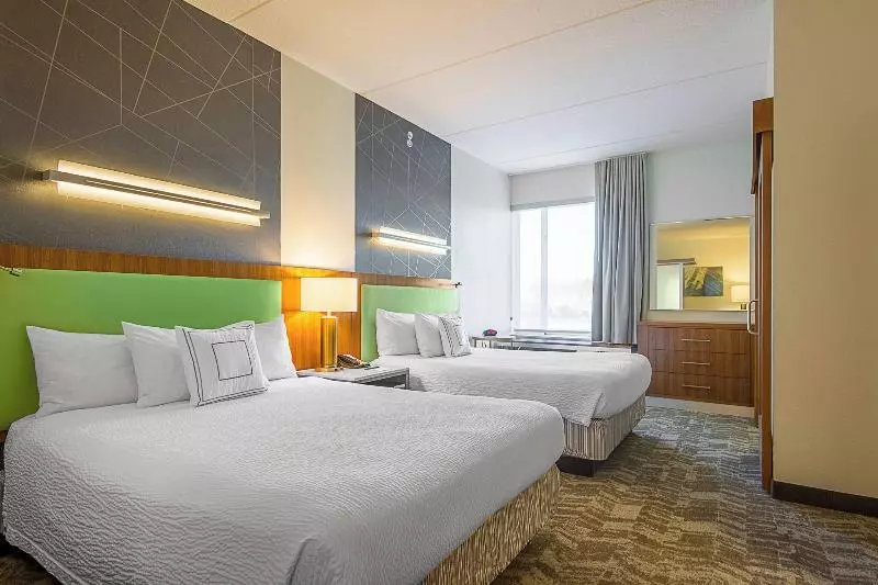 Standard Single Room, Yiannaki