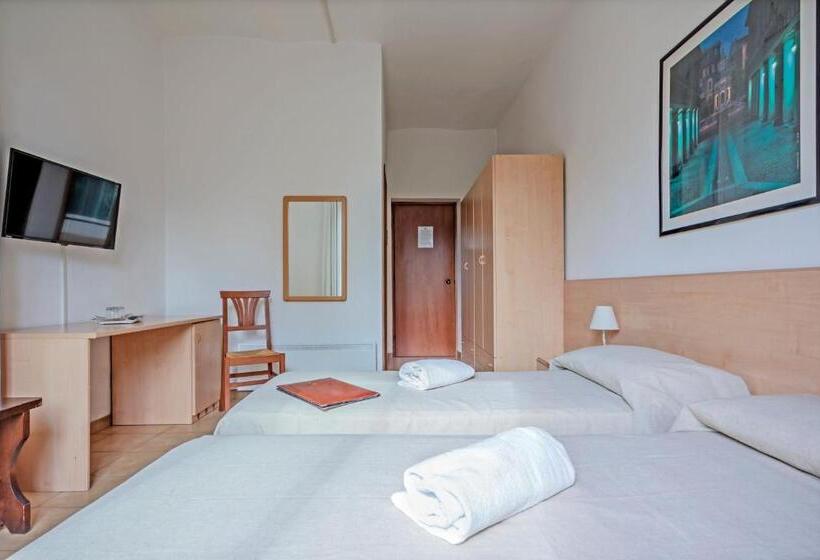 Номер Стандарт, Rondò