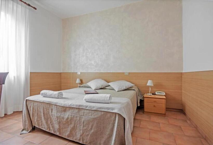 Номер Стандарт, Rondò