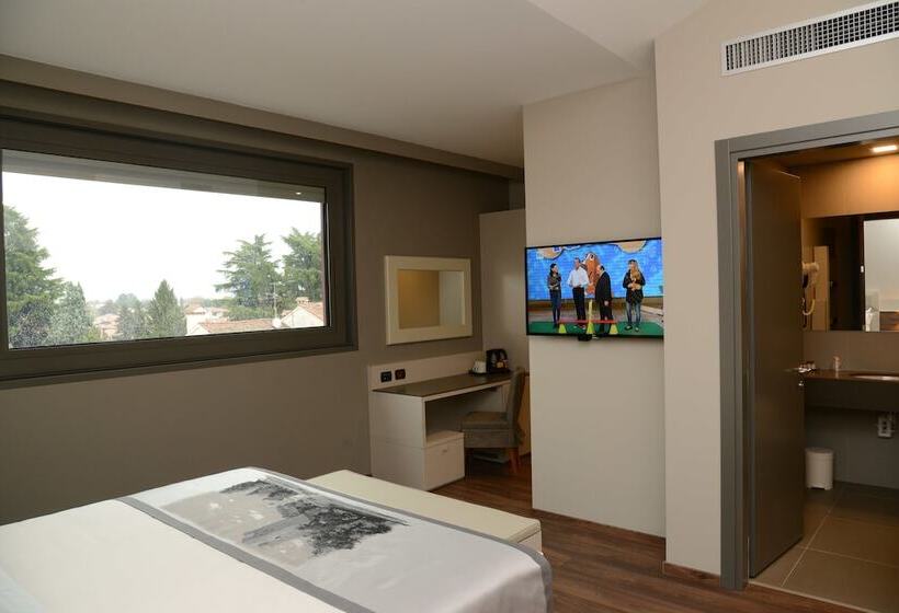 Полулюкс, Albergo Roma, Bw Signature Collection