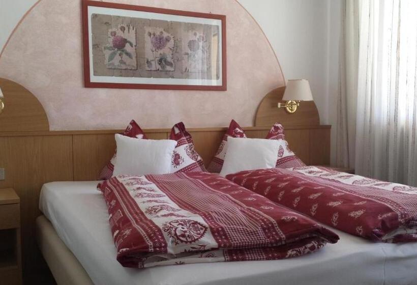 シングルデラックスルーム, Azola