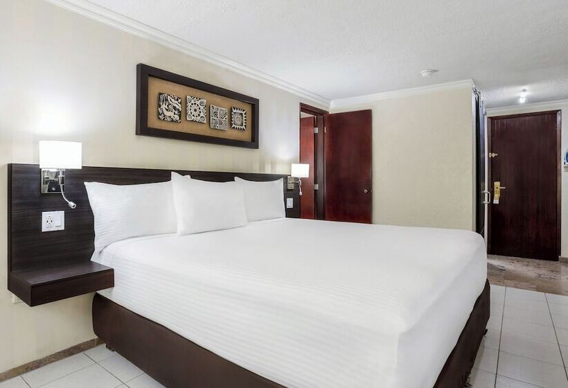 스위트, Copantl Hotel & Convention Center
