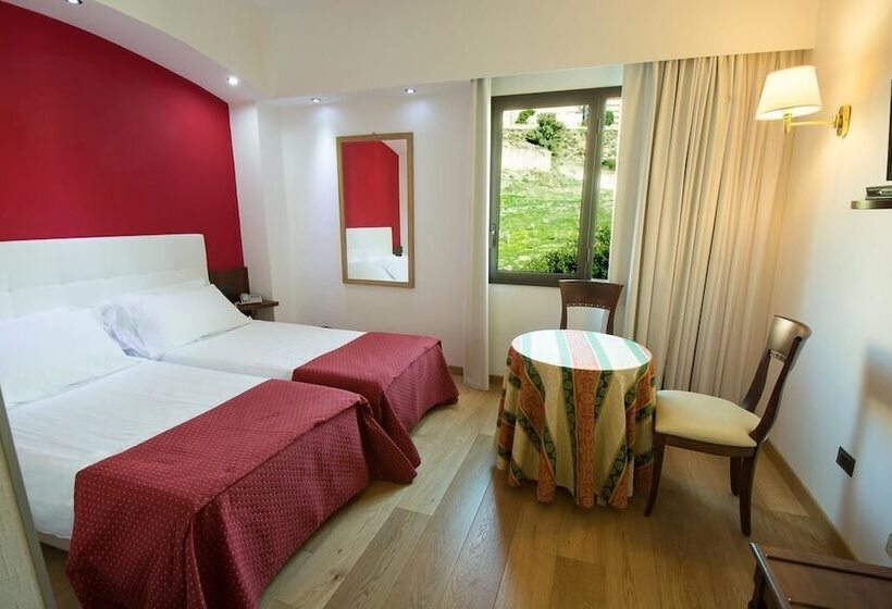 エコノミールーム, Della Valle