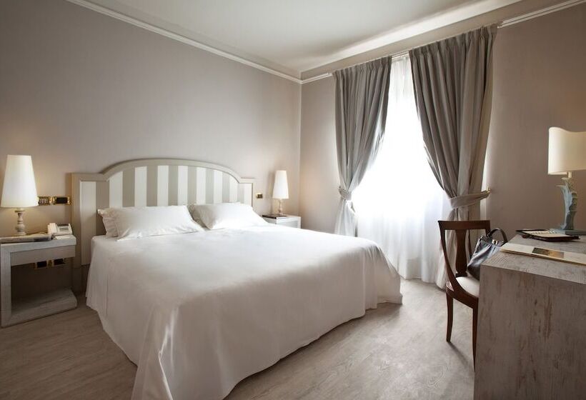 غرفة كلاسيكية, Grand Hotel Baia Verde