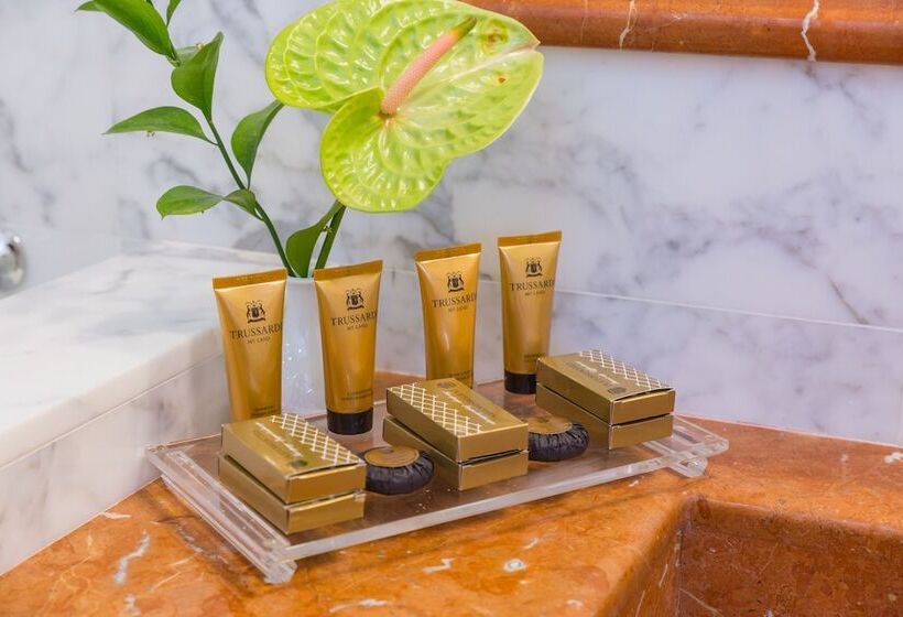 Suite amb Terrassa, Grand Hotel Majestic Gia  Baglioni