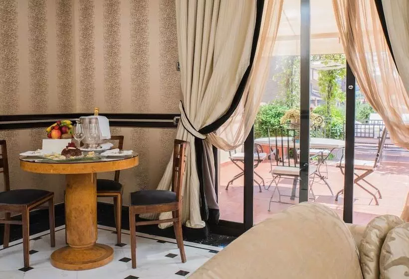 Suite con Terrazza, Grand Hotel Majestic Gia  Baglioni
