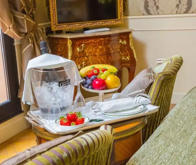 Suite Junior, Grand Hotel Majestic Gia  Baglioni
