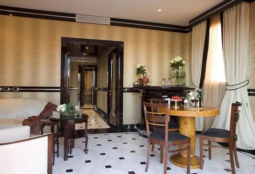 Suite con Terrazza, Grand Hotel Majestic Gia  Baglioni