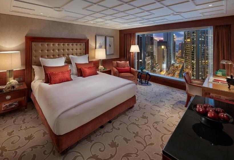 Club Room King Bed, Mandarin Oriental Hong Kong