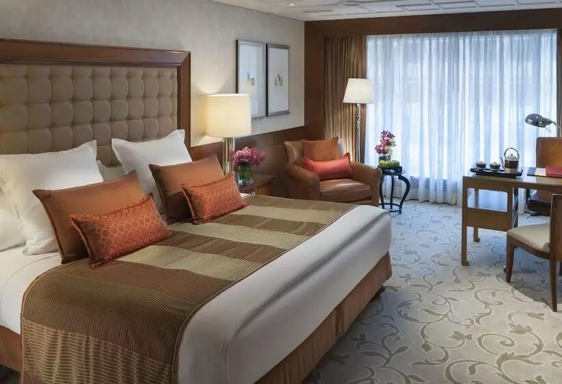 اتاق سوپریور, Mandarin Oriental Hong Kong