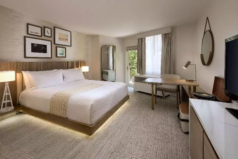 سوئیت با چشم‌انداز, Mandarin Oriental Hong Kong