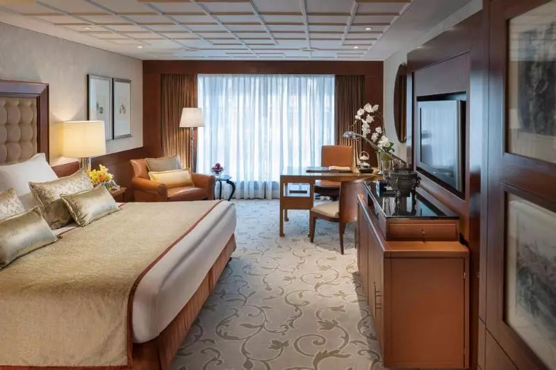 اتاق استاندارد با چشم‌انداز شهر, Mandarin Oriental Hong Kong