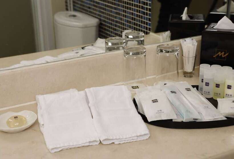 اتاق لوکس, Metropark Hotel Kowloon