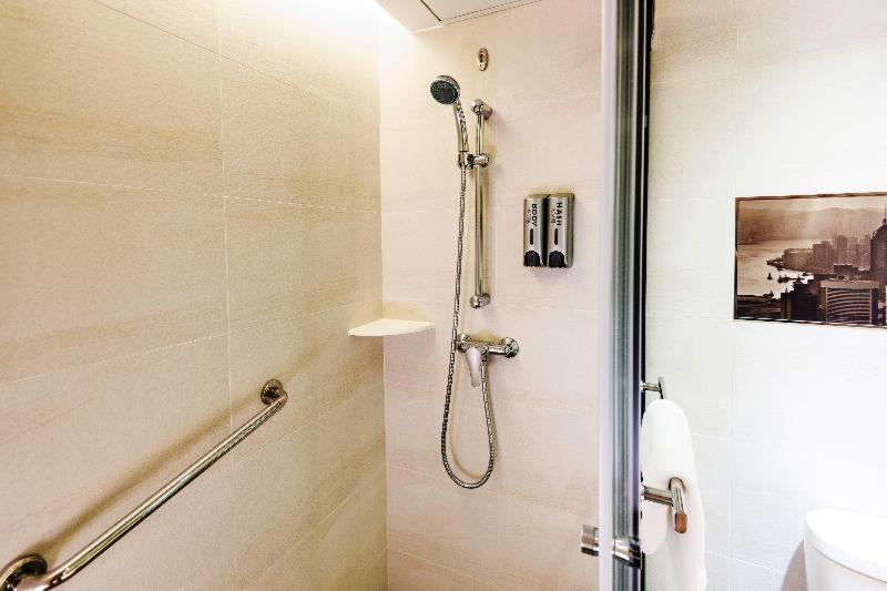 اتاق استاندارد, Metropark Hotel Mongkok