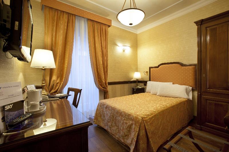 스탠다드 싱글 룸, Phi Hotel Principe