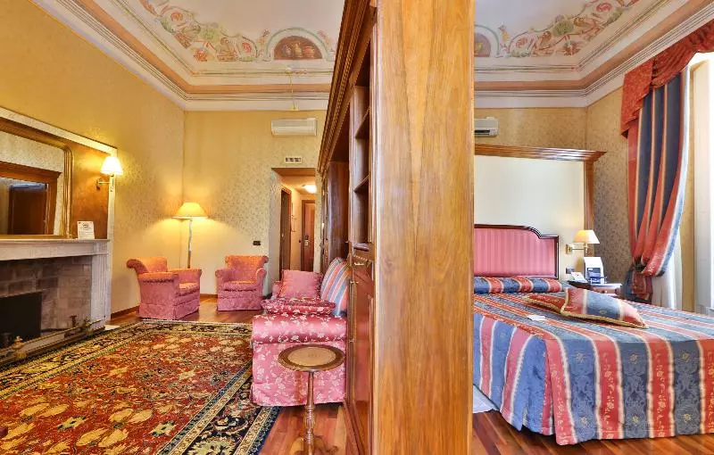 سوییت, Phi Hotel Principe