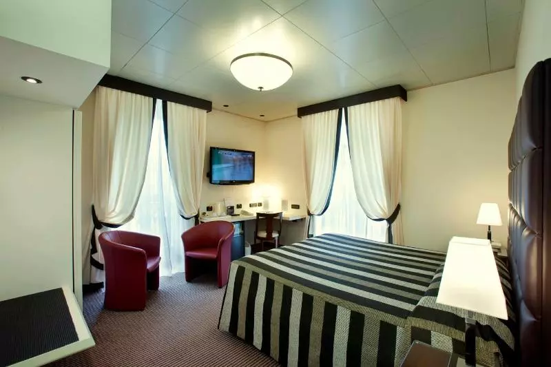 اتاق سوپریور, Phi Hotel Principe