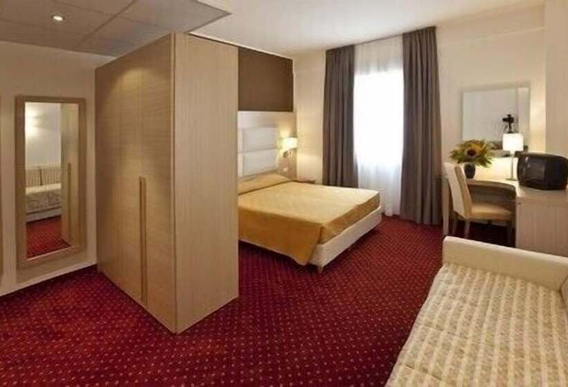 اتاق سوپریور, Regina