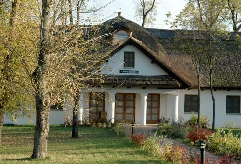Standard Yhden Hengen Huone, Sarlóspuszta Club